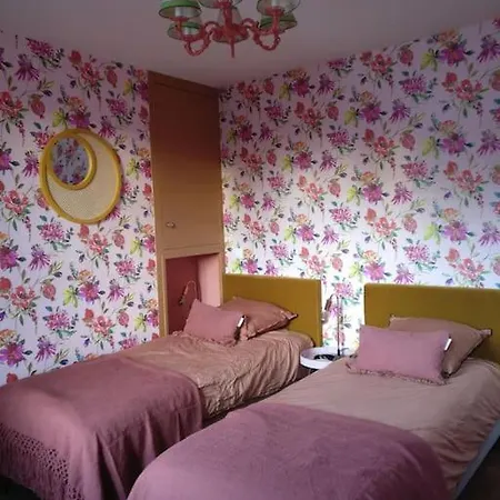 Saintval4you Maison De Charme Au Centre Avec Jardin, P 1 Voiture Gratuit بيت للعطل *