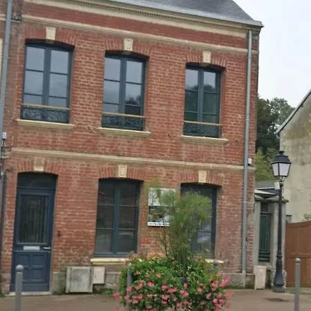 بيت للعطل Saintval4you Maison De Charme Au Centre Avec Jardin, P 1 Voiture Gratuit *