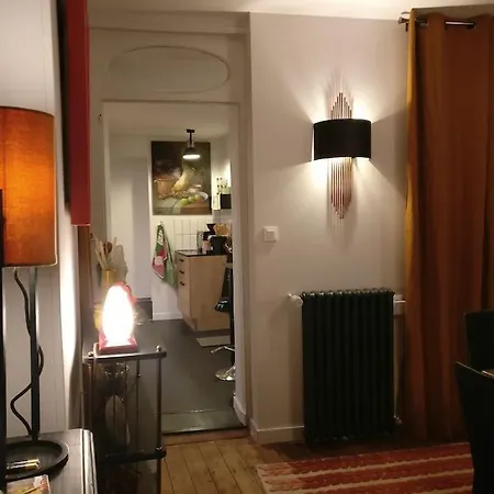 بيت للعطل Saintval4you Maison De Charme Au Centre Avec Jardin, P 1 Voiture Gratuit